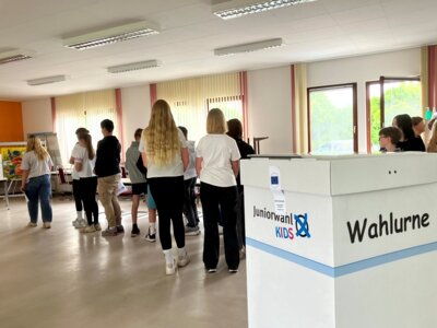 Juniorwahl in der Amtsverwaltung (Bild vergrößern)