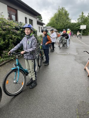 Foto zur Meldung: Üben für die Fahrradprüfung