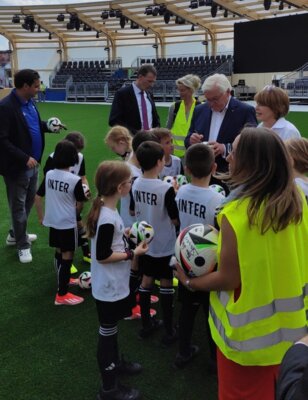 Inter-Kids treffen den Bundespräsidenten (Bild vergrößern)