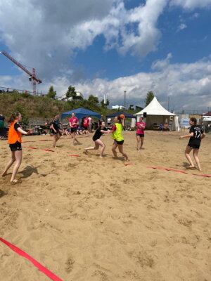 Erfahrungen im Sand (Bild vergrößern)