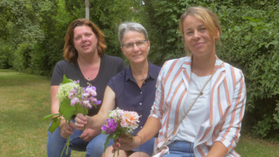 Beigefügtes Foto von rechts: Peggy Großkurth, Carina Stanzel, Kathrin Beyer (Bild vergrößern)