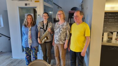 Meldung: Lesung im Café