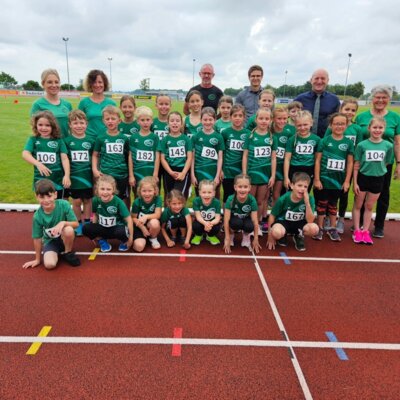 2. Veranstaltung Kinderleichtathletik in Wallersdorf mit Rekordteilnahme von 97 Sportlern Viele Stockerlplätze für den Gastgeber