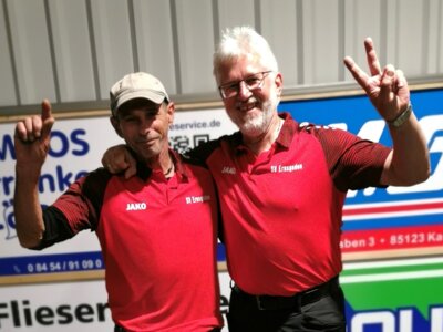 Bildunterschrift: Helmut Sturber und Edmund Tullius vom SV Ernsgaden