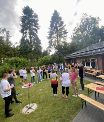 Der Vorstand lädt alle Übungsleiter des Vereins zum Grillfest ein (Bild vergrößern)