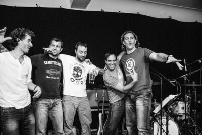 Samstag, 6. Juli 2024 um 20.00 Uhr (Einlass: 19.00 Uhr) Open-Air-Night mit der Kultband „Magnesia“ bei der Zunftstubb. The boys are back in town…..