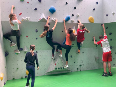 Bouldern- der mal ganz andere Wandertag, Klasse 6