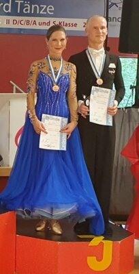 Foto zur Meldung: Dritter Platz und Aufstieg in die S-Klasse bei der Landesmeisterschaft in Königsbrunn