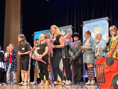 Frei Day-Musical Gruppe der Martin-Luther-King-Schule begeistert mit Aufführungen des Theaterstücks „Die Schule der magischen Tiere“ (Bild vergrößern)