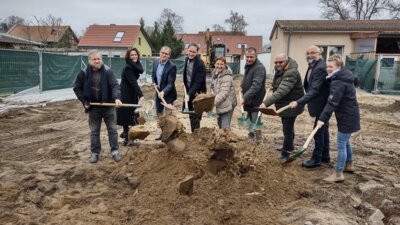 Mäusestübchen-Mensa in Marienwerder - Erster Spatenstich für Erweiterungsbau an der Kita und Grundschule (Bild vergrößern)