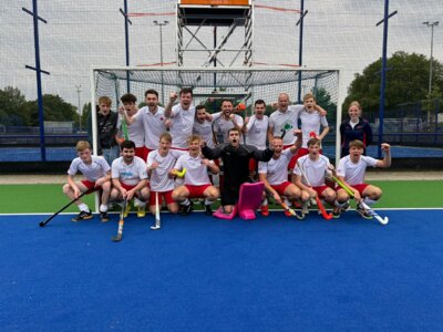 Foto zur Meldung: SG Oelde/Soest steigt auf nach Sieg in der Relegation Foto zur Meldung: SG Oelde/Soest steigt auf nach Sieg in der Relegation