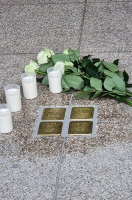 Stolpersteine (Bild vergrößern)