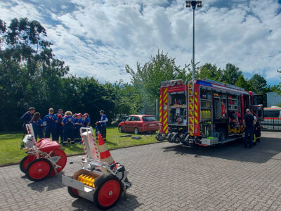 Auf dem Gelände des DRK Prignitz trafen sich die Jugendfeuerwehren zurm Zeltlager. Foto: Marc Histermann (Bild vergrößern)