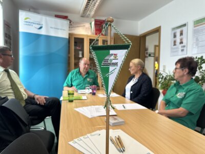Foto zur Meldung: Kreisverkehrswacht OSL gibt das Aus bekannt /  Landkreis prüft Fortführung einzelner Aufgaben