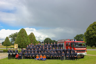 Gruppenfoto Freiwillige Feuerwehr Freienwill