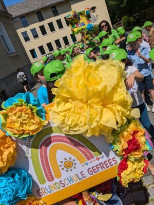 Wiesenfest Gefrees mit großem Festumzug (Bild vergrößern)