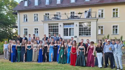 Abiturient*im Schuljahr 2023/2024 am OSZ Havelland (Bild vergrößern)