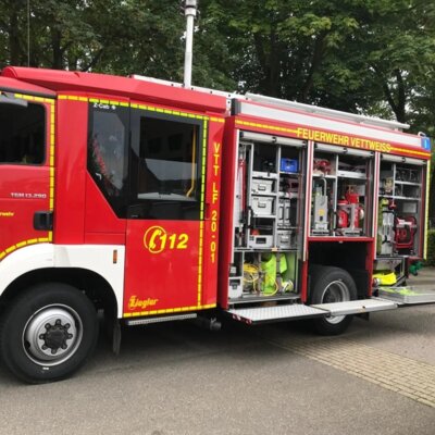 Öffentlichkeitsarbeit der Löschgruppe Froitzheim-Ginnick beim Dorffest in Frangenheim