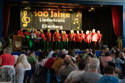 Dorfabend zum 100-jährigen Jubiläum des Liederkranzes Ellenberg (Bild vergrößern)