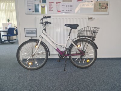 Fundsache - 24" Damenfahrrad der Marke "Leader"