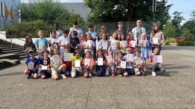 Erfolgreicher Abschluss des Schuljahres an der Karl Bühler Schule