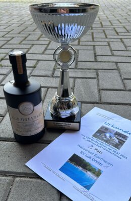 Foto zur Meldung: Neißestädter genießen bestes Freibadwetter beim 51. Wasserball-Pokal in Großschönau