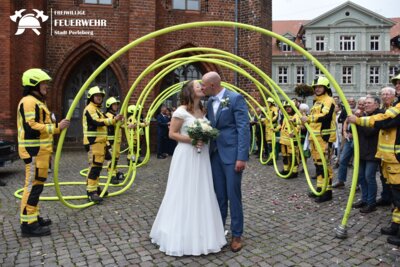 Schlauchspalier zur Hochzeit