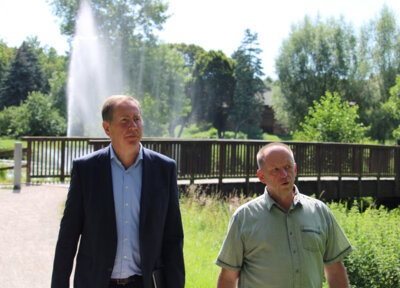 Foto zur Meldung: Besuch von Heiko Miraß in Malchin