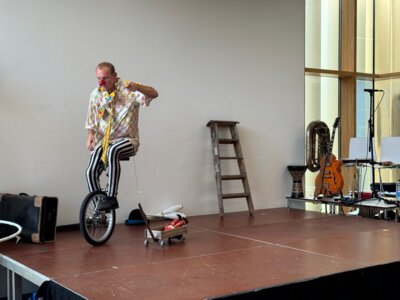 Meldung: Eröffnung des Sommerferienprogramms mit Zirkus Primel