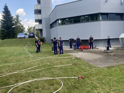 Ferienspass bei der Polizei und Feuerwehr