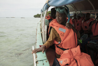 Sustainability Examples from Tourism Professionals, and Chumbe Island’s TrainingAid Case Study (Bild vergrößern)