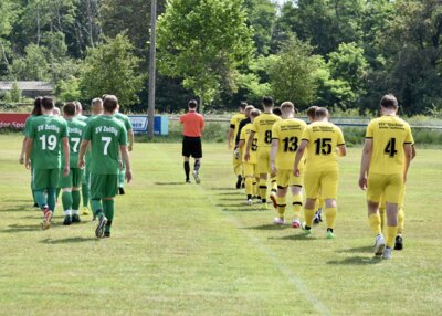Offensive laeuft bei der #FSVZweiten - Defensive noch offen (Bild vergrößern)