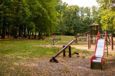 Meldung: Sperrung und Umbau Spielplätze in Saalburg & Ebersdorf