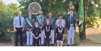 Schützenfest 2024 - Marco Singpiel erstmals Schützen- und Schwarzer König in einem (Bild vergrößern)