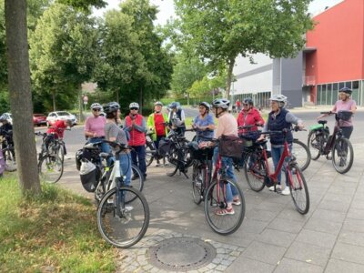 Fahrradtour ins Blaue / LandFrauenverein Kirchgellersen (Bild vergrößern)