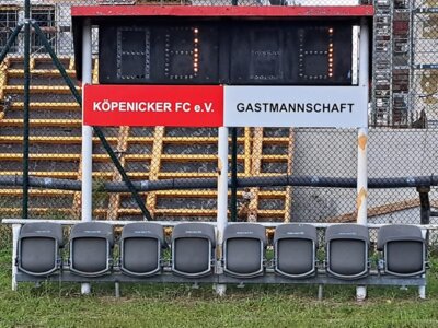 Dreimal remis, Dritte mit Kantersieg (Bild vergrößern)