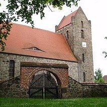 Foto zur Meldung: 20. Jahrestag - Wiedereinweihung der Kirche in Zinndorf