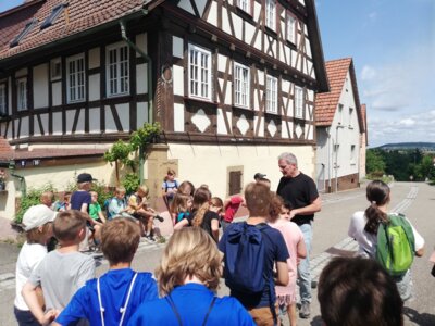 Lerngang in das Unterdorf (Bild vergrößern)