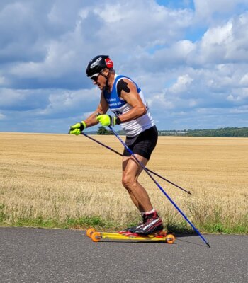 Foto zur Meldung: Erfolgreicher Hörselberg-Skiroller-Anstiegslauf