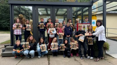 Besuch der 4b aus der Grundschule Basdorf (Bild vergrößern)