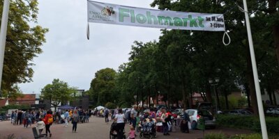Familienflohmarkt im Herzen von Altkloster wurde wieder gut besucht (Bild vergrößern)