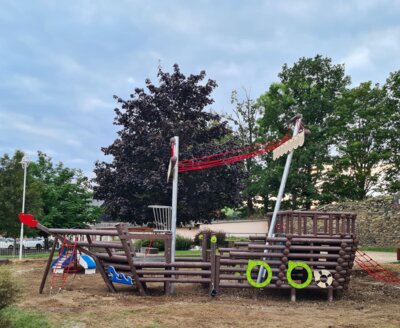 Spielplätze in Saalburg und Ebersdorf bald wieder bespielbar (Bild vergrößern)