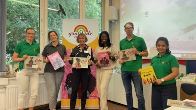 Pressebericht: Lesung mit der Autorin und Verlagsgründerin Dayan Kodua zum Thema Toleranz und Respekt (Bild vergr&ouml;&szlig;ern)