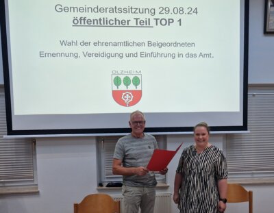 2.Beigeordnete vereidigt (Bild vergrößern)