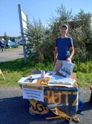 BINS-Stand beim Meldorfer Hafenfest 2024