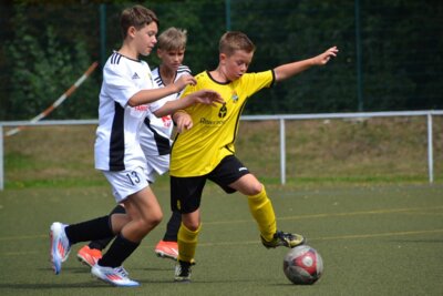#FSVD1 und #FSVD2 kaempfen im 7. REWE - Cup (Bild vergrößern)