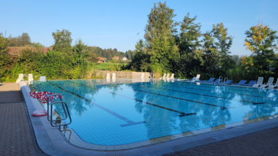 Freibad in Röthenbach heute geöffnet (Bild vergrößern)