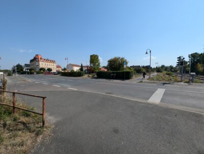 Foto zur Meldung: Start des 3. BA der Großsteinberger Straße aufgrund anhaltender Hitze um eine Woche auf 16. September verschoben