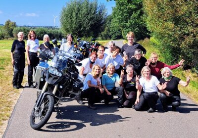 Wochenendtour nach Wismar vom 30.08.-01.09. / Biker Bienen (Bild vergrößern)