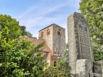 Die Kirche von Sadenbeck wurde in der zweiten Hälfte des 15. Jahrhunderts errichtet. Foto: Beate Vogel (Bild vergr&ouml;&szlig;ern)